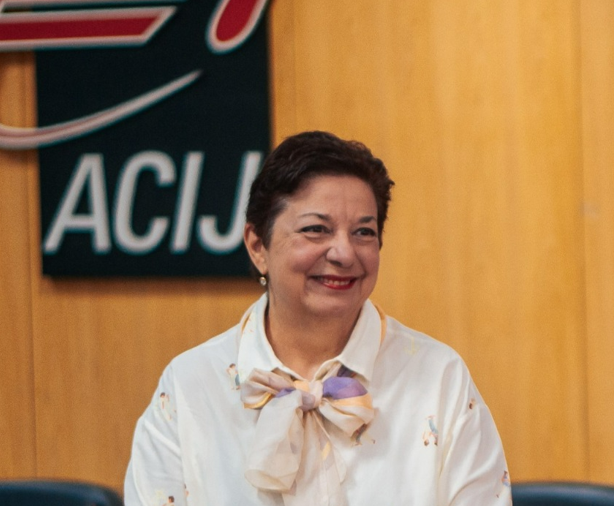 Panel "Mujeres que Lideran; Experiencias que Inspiran"